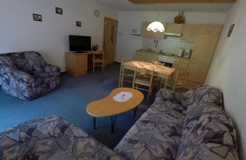 Tannheim Apartamento | Lohmoos - casa de huéspedes Reichle