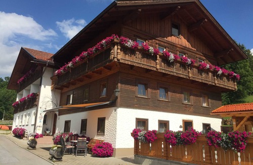 Tannheim Apartamento | Lohmoos - casa de huéspedes Reichle