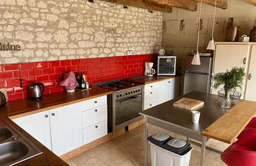 Vezieres Casa | Loire-farmhouse Holiday Home