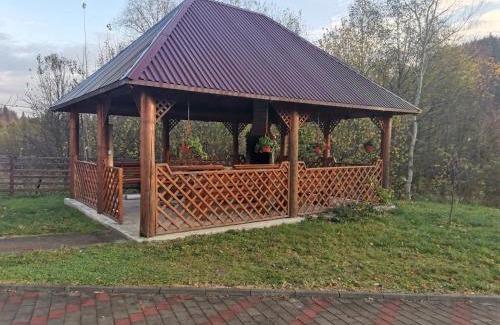Marginea Casa | Loja Montana
