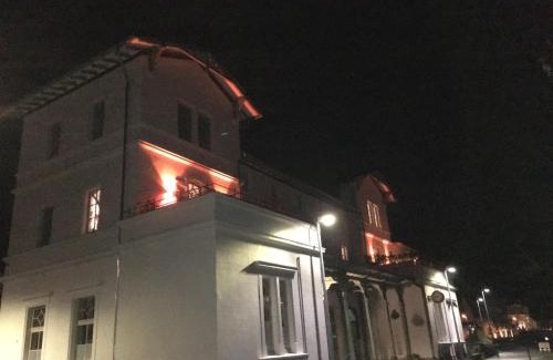 Balduinstein Apartamento | Loklounge Ferienwohnung im historischen Bahnhofsgebäude in Balduinstein