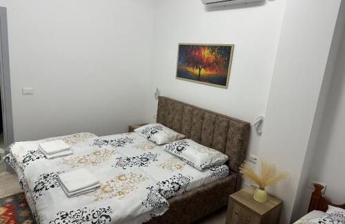 Gjirokaster Hotel | Lola's Rooms
