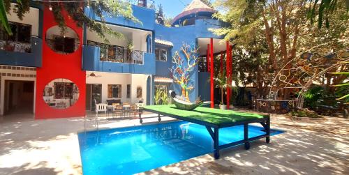 Ouakam Casa | Loman Art