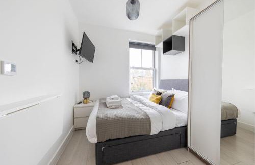 St. George's Apartamento | London Double Bedroom Hotel In Tufnell Park With WiFi