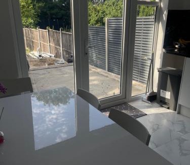 West Finchley Casa | London En-Suites