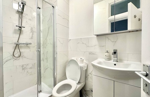 St. Pancras Apartamento | London Euston Guest House (b)