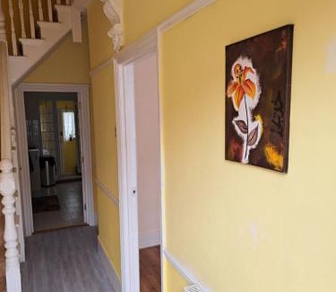 Loxford Casa | London Ilford town house