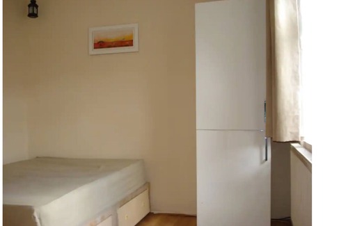 Stratford Cama Y Desayuno | london smart Comfy Double for 4 to accommodate Near metro.