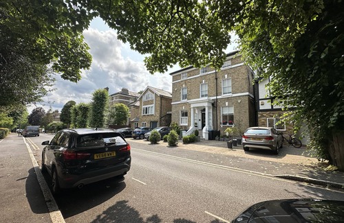 Wimbledon Apartamento | London: Stunning 2 double bed apartment in Wimbledon London