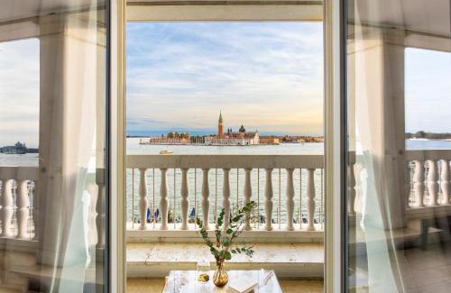 Castello Hotel | Londra Palace Venezia