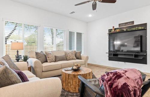 Central Arlington Casa | Lone Star Escape