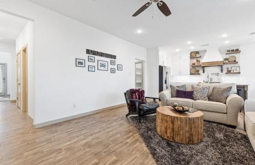 Central Arlington Casa | Lone Star Escape