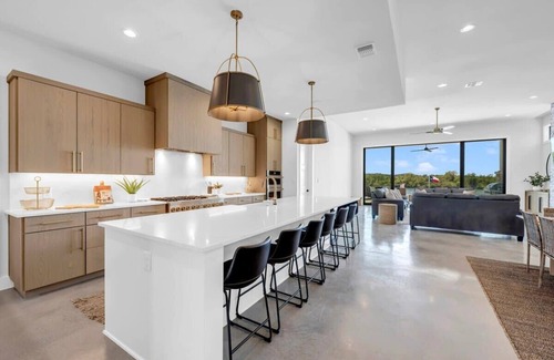 Kingsland Casa | Lone Star Landing II | Concierge Services