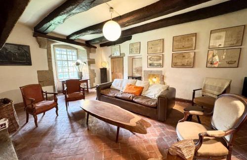Carnac Casa | Longère d’époque au coeur d’un domaine