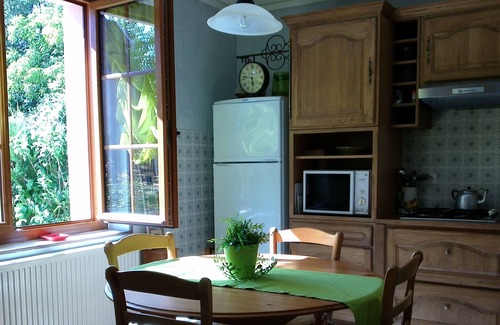 Magny-les-Aubigny Apartamento | Apartamento de 3 estrellas, capacidad para 4 personas, en el campo tranquilo