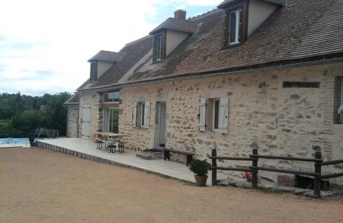 Chirat-l'Eglise Casa | Longère rénovée avec piscine privée, Wifi et animaux acceptés en Auvergne - FR-1-489-229