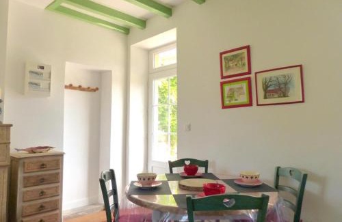 Lurcy-Levis Casa | Longère XVIIIe rénovée avec jardin, proche forêt et loisirs, animaux bienvenus - FR-1-489-376