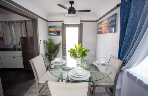 Circle Area Apartamento | Comodidad Moderna en Long Beach