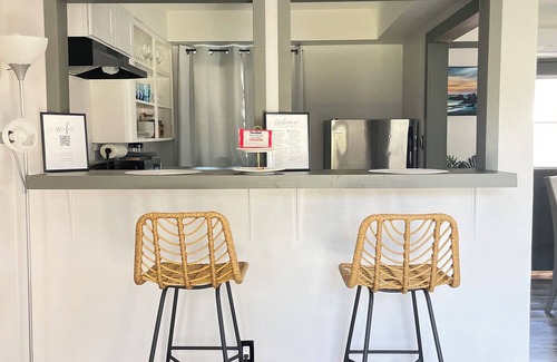 Circle Area Apartamento | Comodidad Moderna en Long Beach