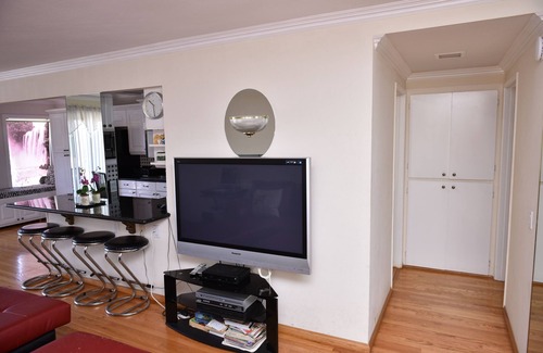 Belmont Shore Condominio | Long Beach getaway overlooking the ocean!