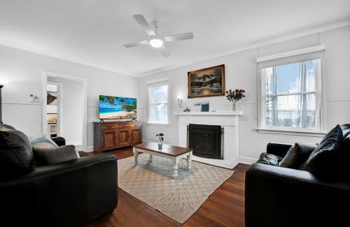 Frankston Casa | Long Island Beach House gateway to Mornington Peninsula#Free parking
