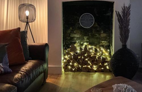 Redcar Casa | Long John Cottage