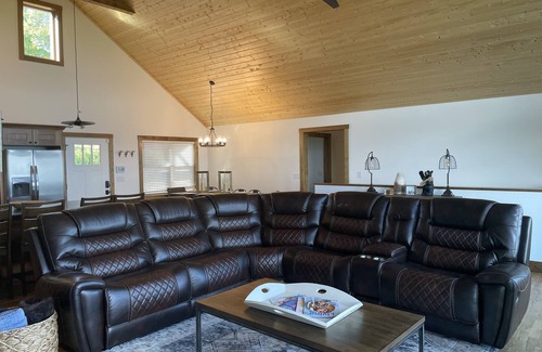 Blowing Rock Casa | Long Range Views with Excellent Location!