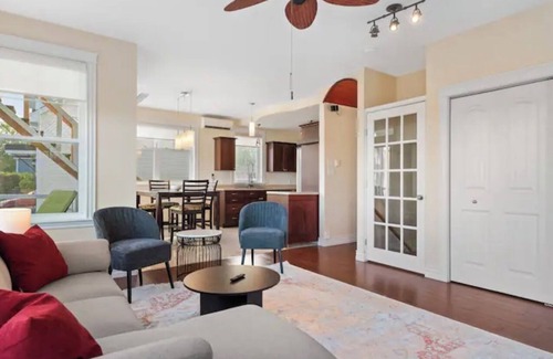Moncton Apartamento | Long Stay Available-Lovely 2 Bed w/ Office