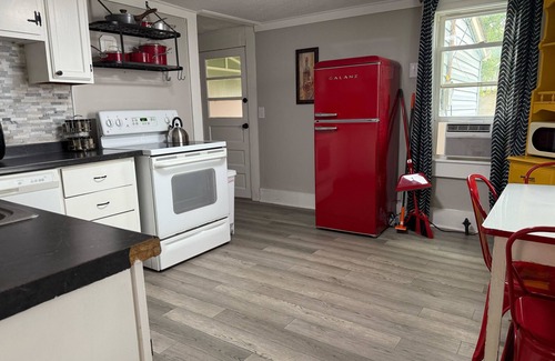 Fountain Square Apartamento | Long-Term Comfort Walkable, Quiet, Fully Stocked
