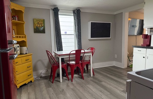 Fountain Square Apartamento | Long-Term Comfort Walkable, Quiet, Fully Stocked