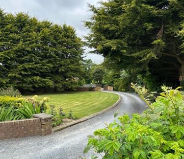 Downpatrick Casa | Long View Guest Accommodation