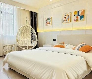 Huaihai Road Commercial Area Hotel | Longchen Hotel