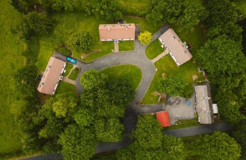 Ennybegs Casa | Longford Holiday Yellow Star Self-Catering Cottage