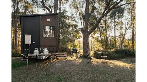 Sailors Hill Casa | Longmore Estate by Tiny Away