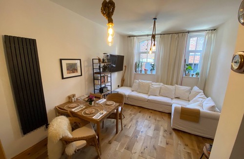 Tynemouth Cabaña | Longsands Hideaway 2-Bed Cottage - Sleeps 4