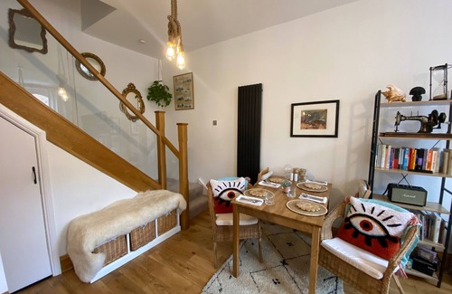 Tynemouth Cabaña | Longsands Hideaway 2-Bed Cottage - Sleeps 4