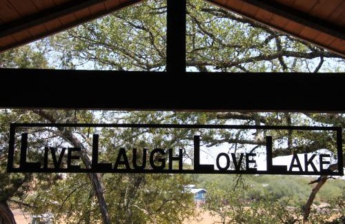 Council Creek South Casa | Longview Cabin