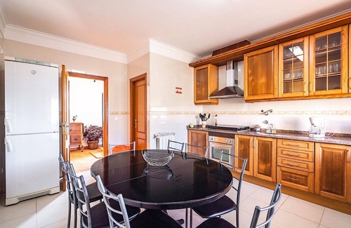 Azenhas do Mar Casa | Lonicera Villa, Calefacción central, Wifi, Jardín, Piscina!Nuevo!