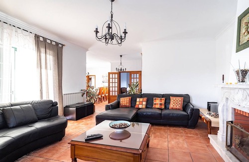 Azenhas do Mar Casa | Lonicera Villa, Calefacción central, Wifi, Jardín, Piscina!Nuevo!