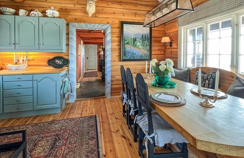 Fla Municipality Casa | Look forward to a wonderful vacation with wellness in the fascinating nature of Norway.