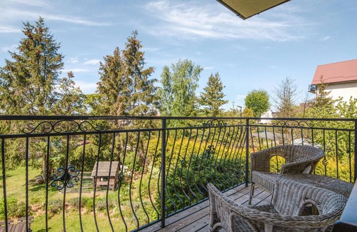 Jastrzebia Gora Apartamento | Look forward to a wonderful family holiday in this inviting holiday home by the sea