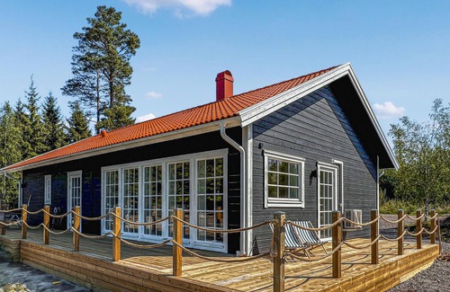 Mariestad Municipality Casa | Look forward to your next fishing vacation on the beautiful island, Torsö