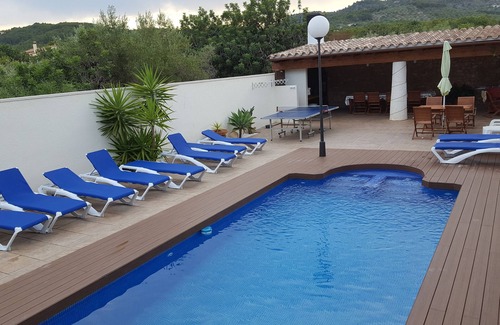 Costa Dorada Chalet De Esquí | ¿Busca unas vacaciones tranquilas y sin estrés?