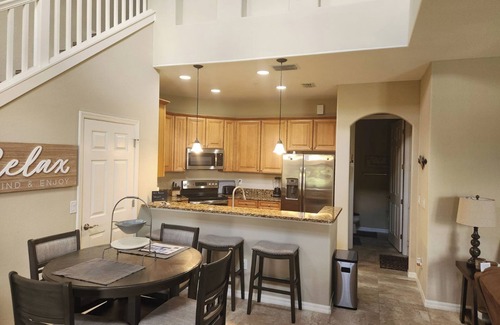 Fort Myers Casa | Looking for a Resort Feel?