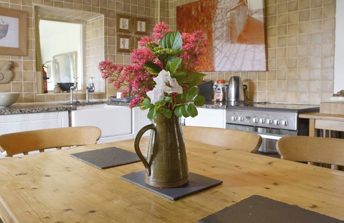 Bodedern Cabaña | Alojamiento de 2 habitaciones en Trefor, Anglesey