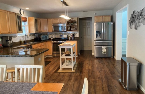 Lower Township Casa | Looking for a shore thing? This is it!