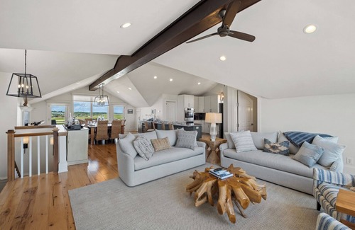 Cape Fear Station Casa | Looking for the BEST of Bald Head? Look no further than Two Views.