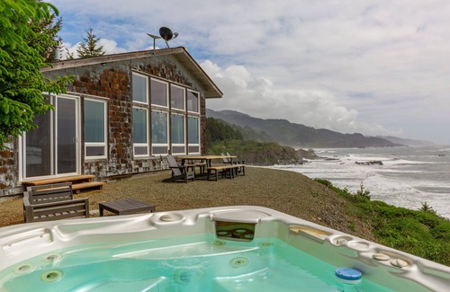 Gold Beach Casa | Lookout-Casa-Baño Privado-Vista al mar