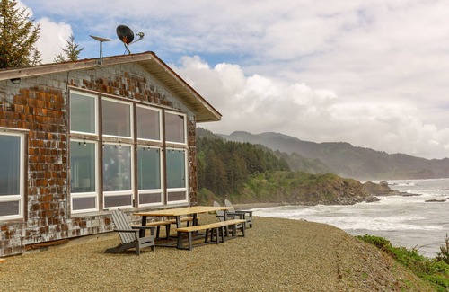 Gold Beach Casa | Lookout-Casa-Baño Privado-Vista al mar