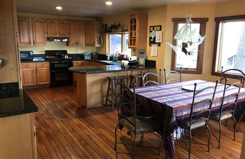 Idyllwild Cabina | Lookout Lodge: momentos de montaña para recordar